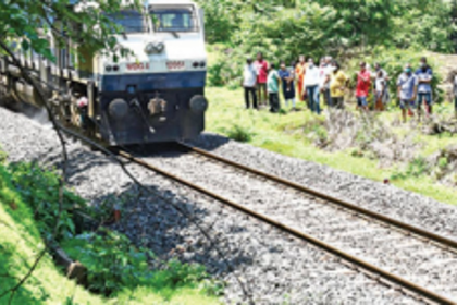 Govt faux pas  spurs anti-double tracking movement