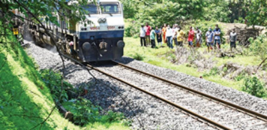 Govt faux pas  spurs anti-double tracking movement