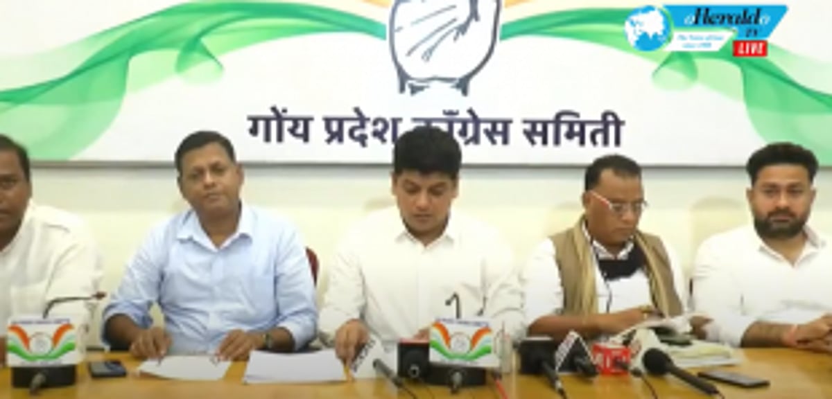 Govt has appointed  clerks to govern VPs for vested interest: Cong