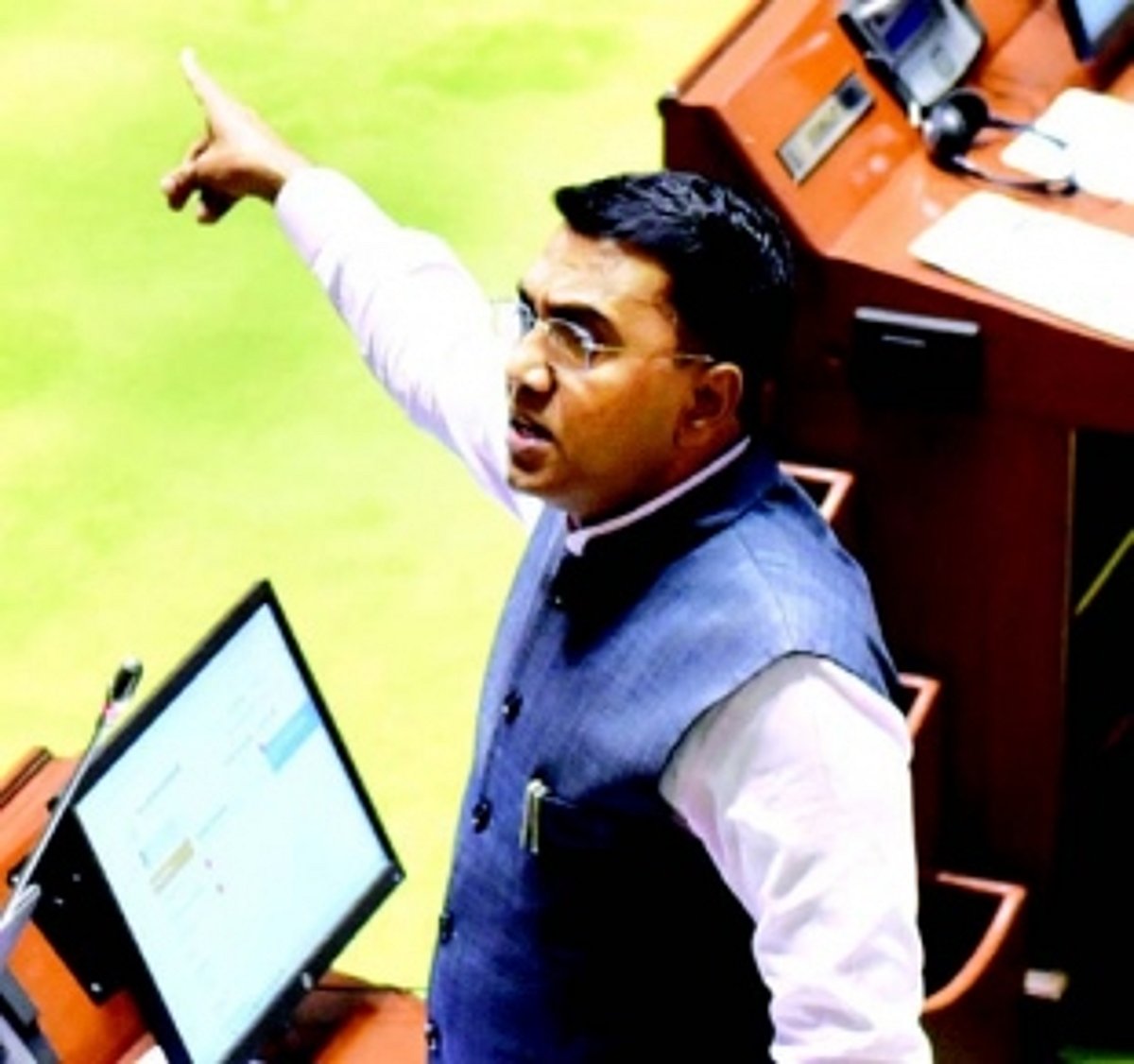 Govt mulls mandatory registration for bouncers/personal bodyguards