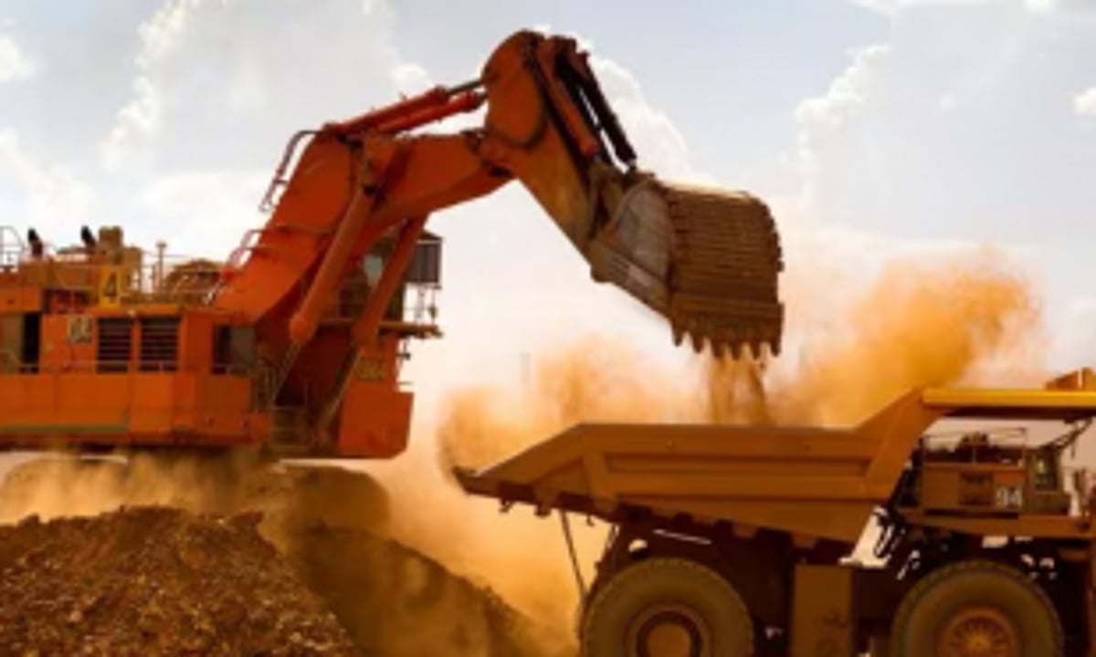 Govt notifies iron ore dump handling policy