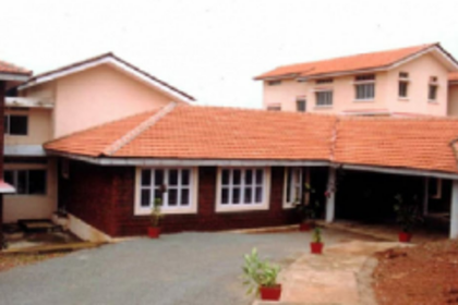 Govt reconstitutes advisory panel for Arch College