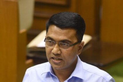 Govt restricts indoor and outdoor public gatherings; no night curfew imposed