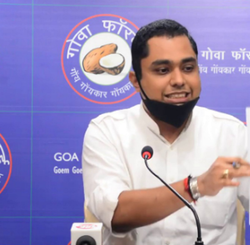 Govt roped-in Bangalore firm to  register labourers, alleges GFP