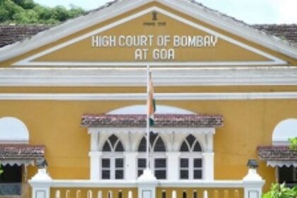 Govt says no to ‘liberal tourism’