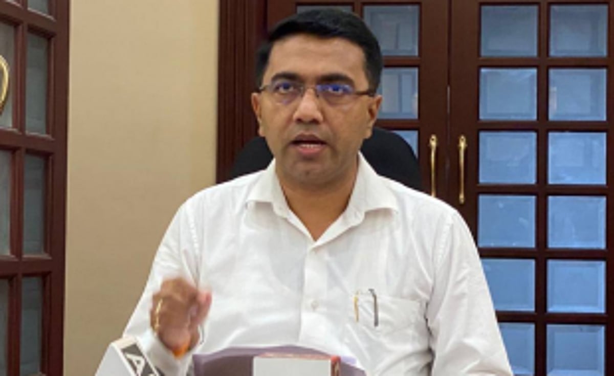 Govt sets target of  20-35% growth in revenue collection