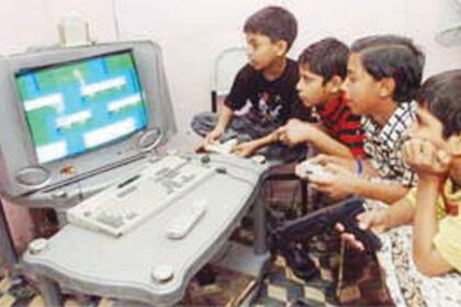 Govt to block access to  inappropriate websites