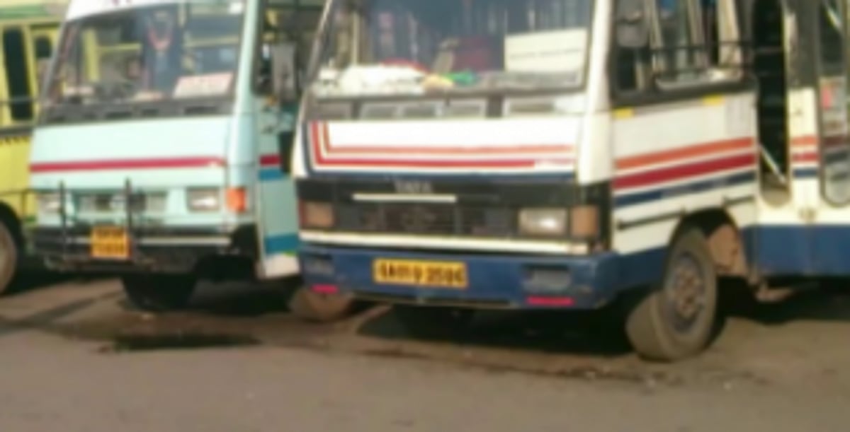 Govt’s proposal to hire private  buses receives lukewarm response