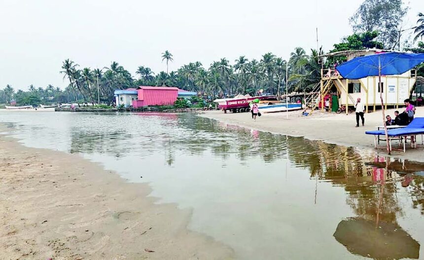 Greens aghast as Colva creek spews polluted water onto beach 1 Greens aghast as Colva creek spews polluted water onto beach