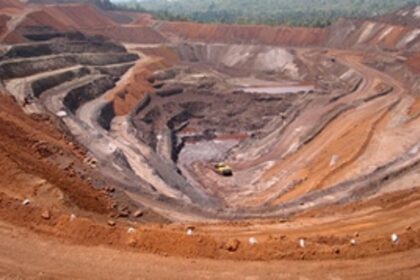 Greens smell a ‘setting’ with miners in  new ore dump handling policy