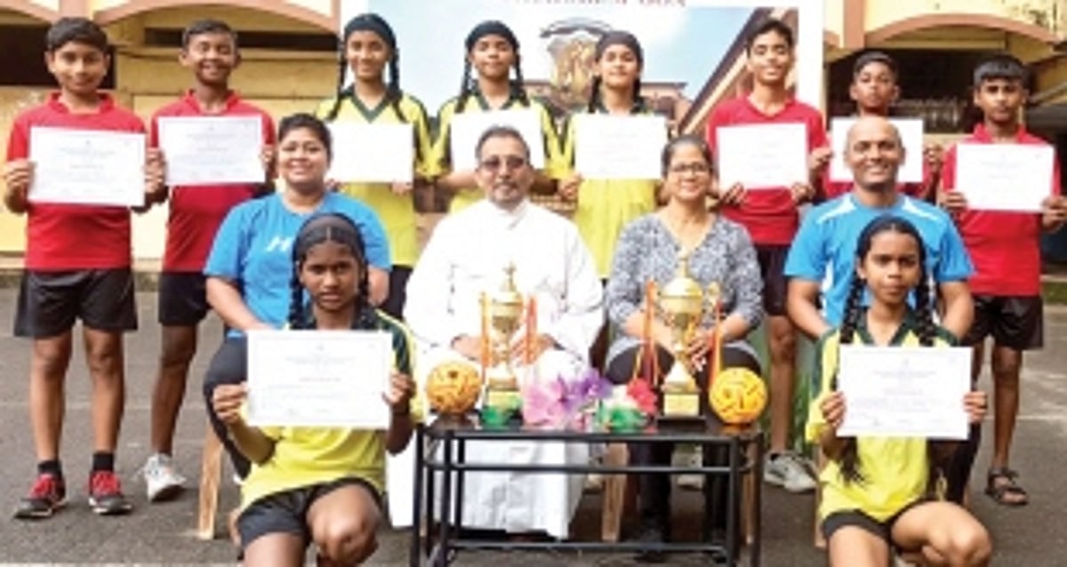 Guardian Angel HS State  Sepaktakraw U-14 girls champs