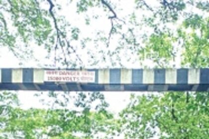 Guirdolim locals’ hopes get a boost as South Goa Collector  recommends that RVNL opens level crossing in ‘public interest’