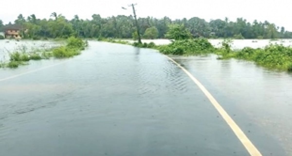 Guirim fields inundated, road submerged