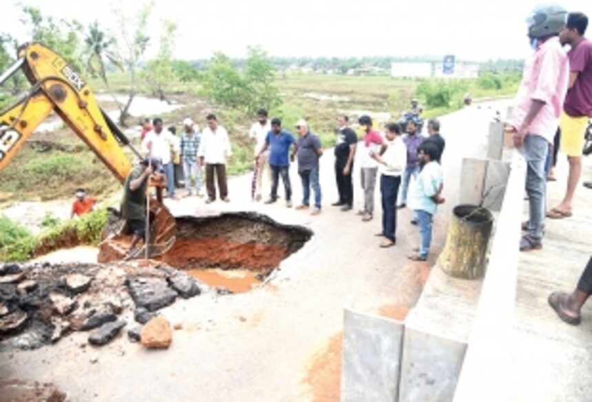 Guirim service road caves in; major pipeline ruptured