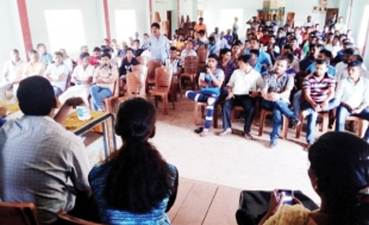 Guleli villagers take p’yat to  task over various illegalities