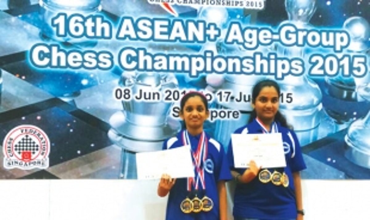 Gunjal, Swera  strike gold