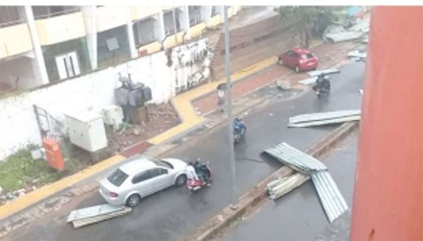 Gusty winds hit Margao; roof sheets blown off