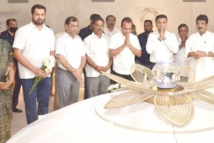 Guv, State and Central leaders pay homage  to ex-CM Parrikar on his death anniversary