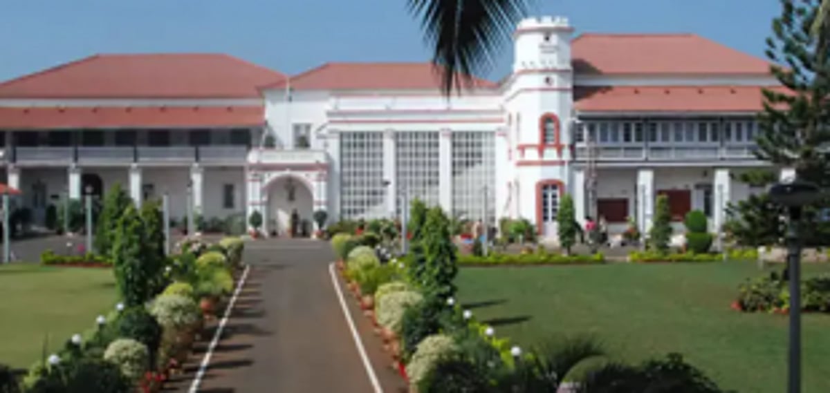 Guv hosts elderly,  PwDs at Raj Bhavan