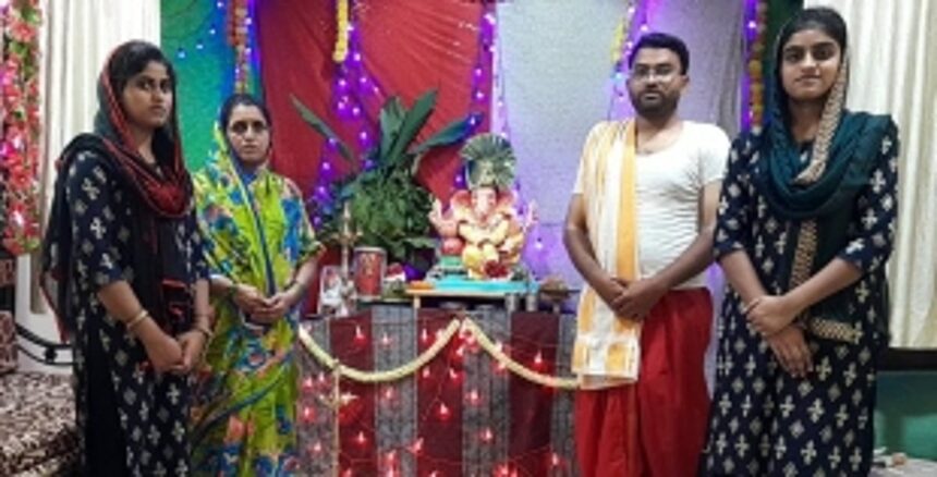 HARMONY ON DISPLAY: Muslim family worships Lord Ganesh; brings Ganesh Idol home with pride