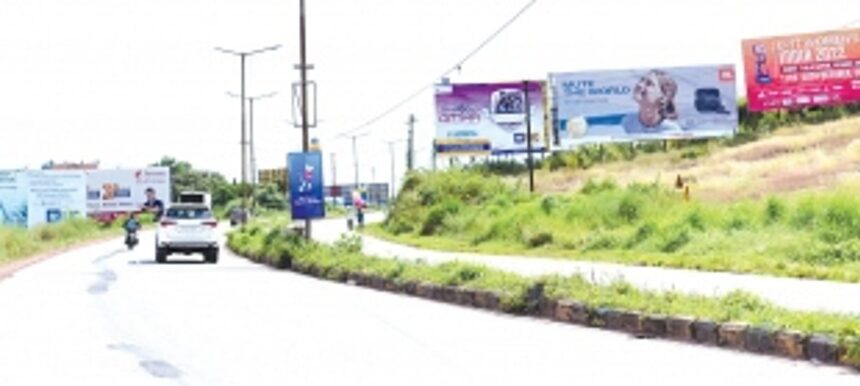 HC directs Municipalities, VPs to submit details of hoardings in their jurisdiction