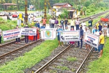 HC dismisses Velsao panchayat’s petition against SWR’s double-tracking project