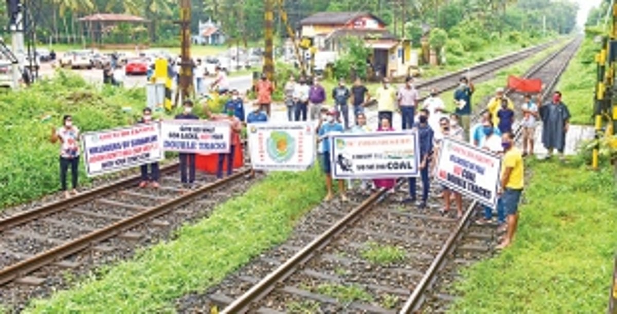 HC dismisses Velsao panchayat’s petition against SWR’s double-tracking project