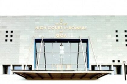 HC issues notices to Speaker, rebel MLAs to file replies in two weeks