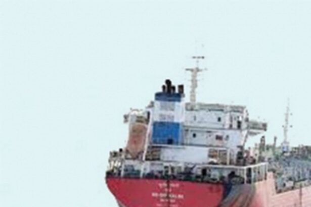 HC stops MPT from paying pvt firm for naphtha storage