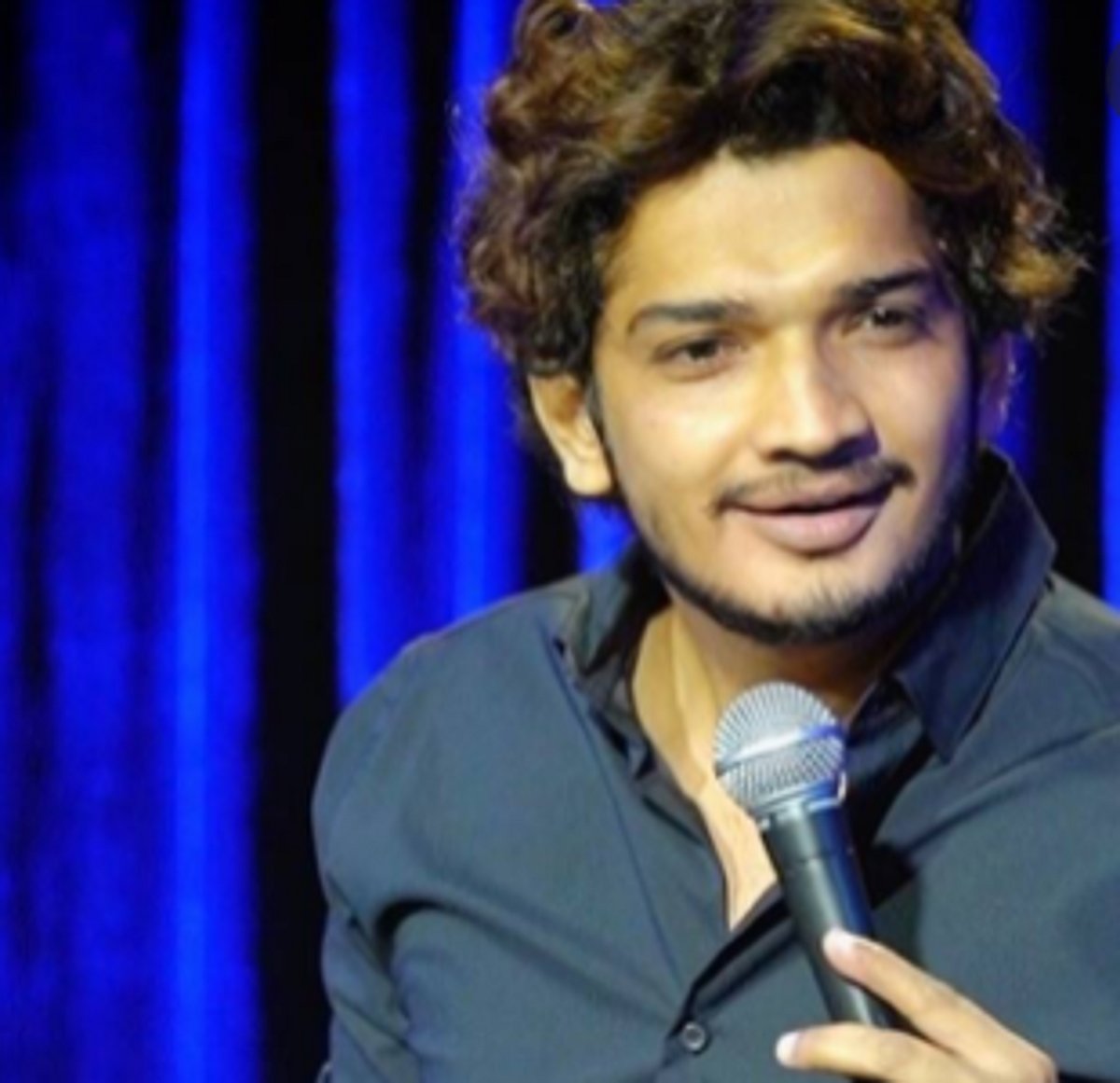 HJS against permitting  comedy act in city