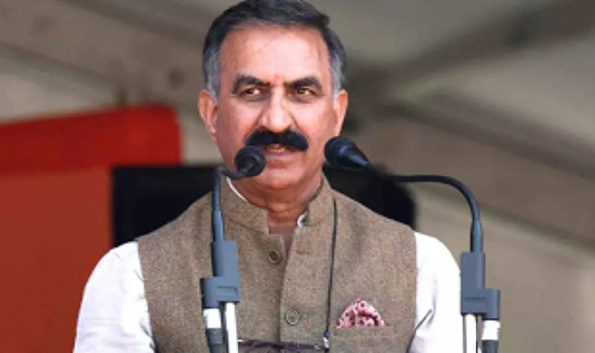 HP CM advises Cong workers to reach  out to people