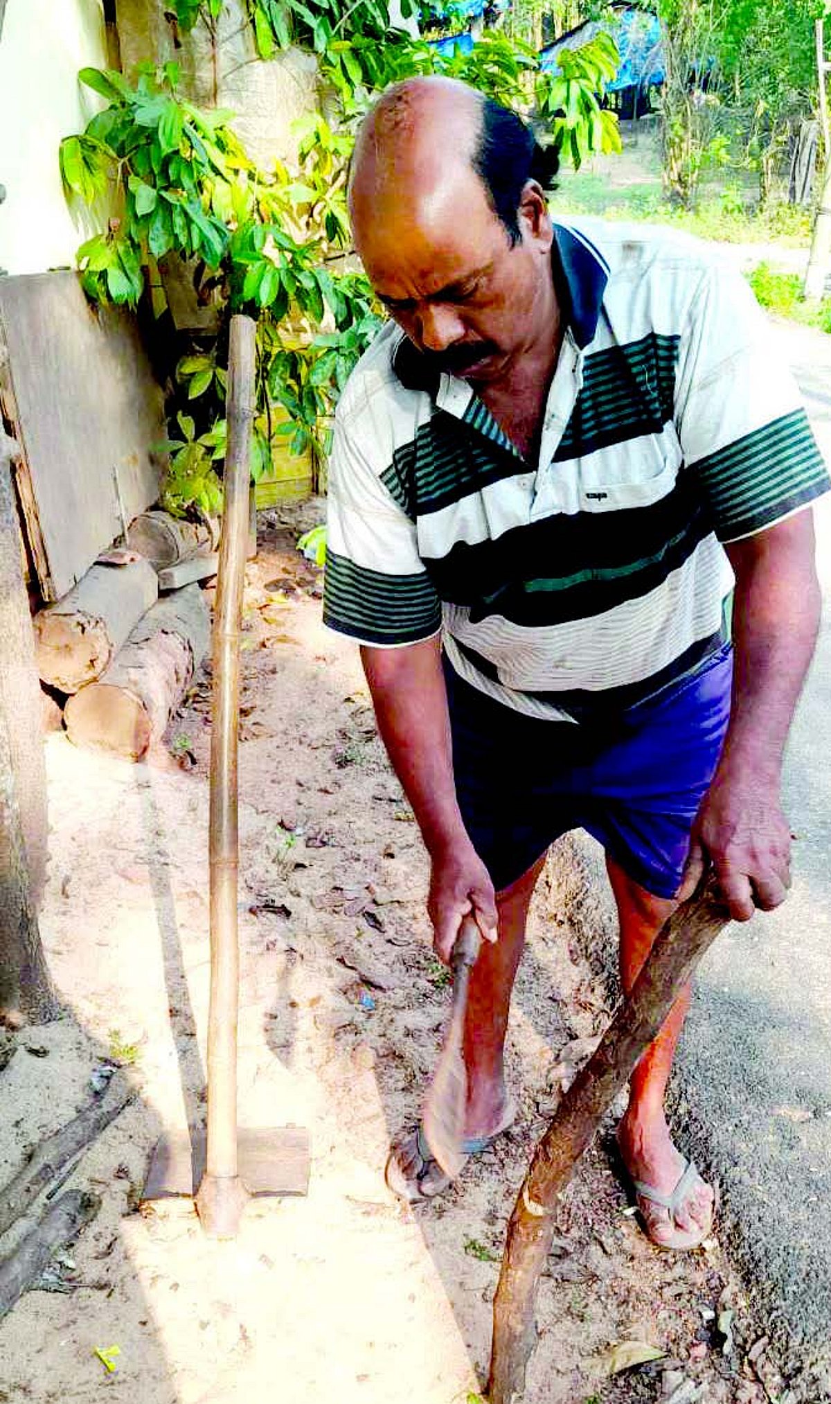 Handyman Custodio ‘Cistod’ Furtado is the
heart and hands of Benaulim