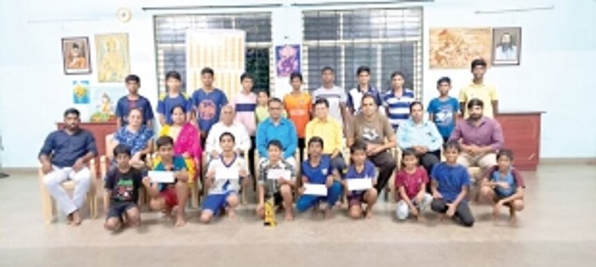 Hardik wins Ponda chess 1 Hardik wins Ponda chess