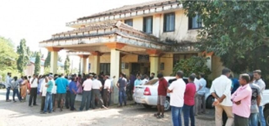 Headland Sada locals allege 'councillor is involved'