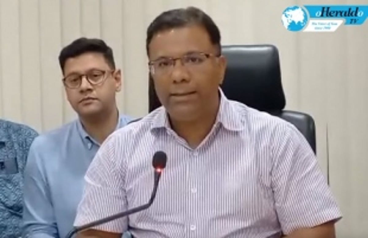 Health Minister says there’s no staff to check for formalin everywhere