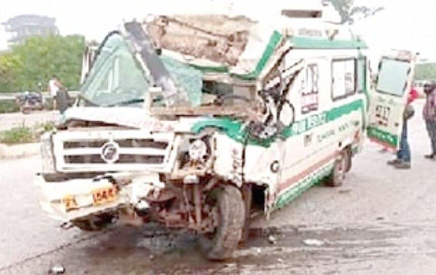 Heart patient in ambulance dies, as vehicle rams   a truck