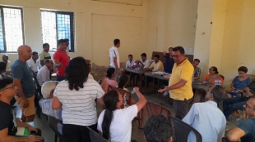 Heated discussion on   Shivaji statue at Sao   Matias gram sabha