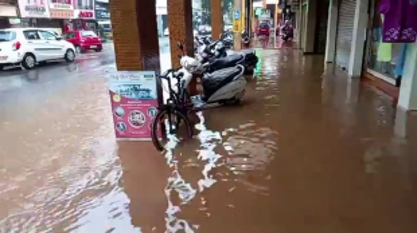 Heavy downpour leaves Panjim flooded; locals blame Smart city authorities