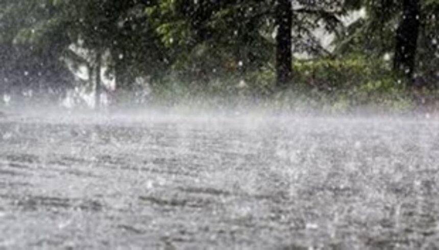 Heavy rains cause waterlogging, traffic jams in Goa 1 Heavy rains cause waterlogging, traffic jams in Goa
