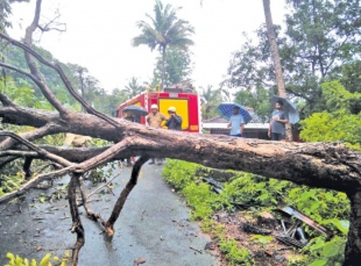 Heavy rains disrupt normal life in Bardez
