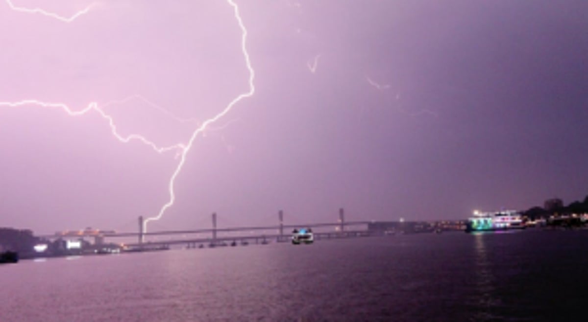 Heavy rains leave trail of sporadic damages