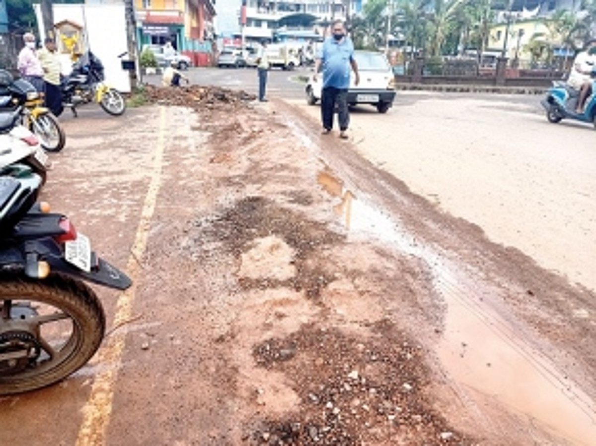 Heavy rains wreak  havoc in Quepem