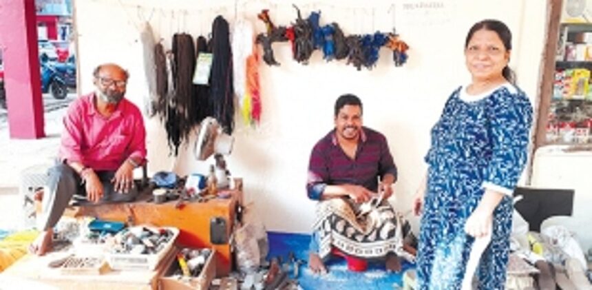 Heeling soles: Prakash Lokapure’s family of cobblers has served generations of Ponjekars 1 Heeling soles: Prakash Lokapure’s family of cobblers has served generations of Ponjekars