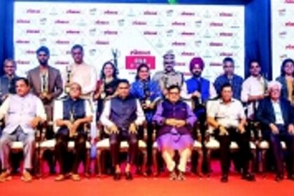 Herald MD Raul Fernandes conferred Lokmat Goan of the Year award
