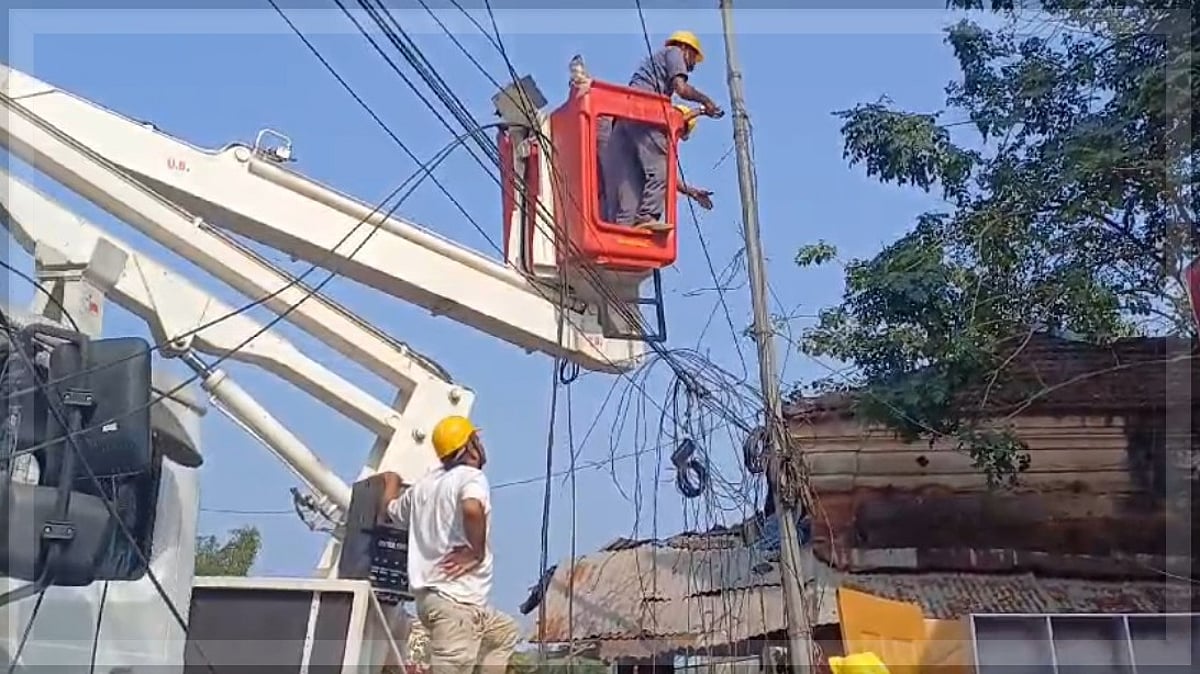 High Court Allows Electricity Department to Cut Unauthorized Cables, Dismissing Cable Operators' Plea