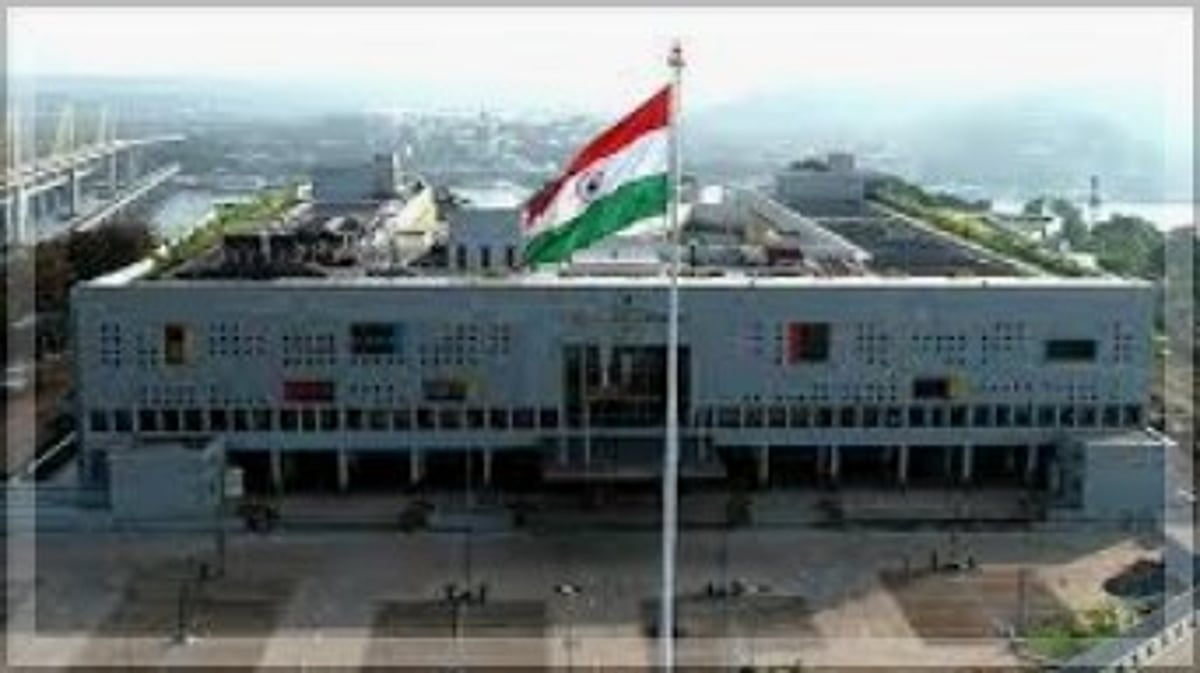 High Court Issues Notices to Goa Govt Over Altered Seniority List in Animal Husbandry Department