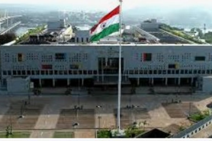 High Court Orders MHA to Decide on Lawyer's OCI Plea Within Four Weeks