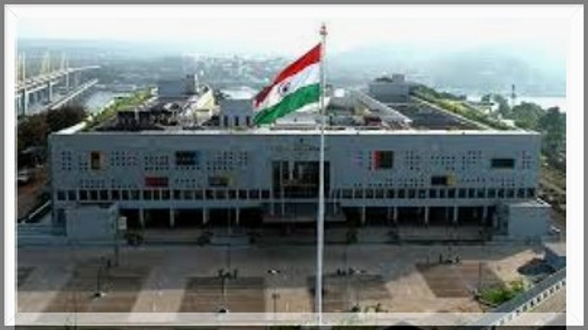 High Court Overturns Disqualification of Sahakari as Director of Milk