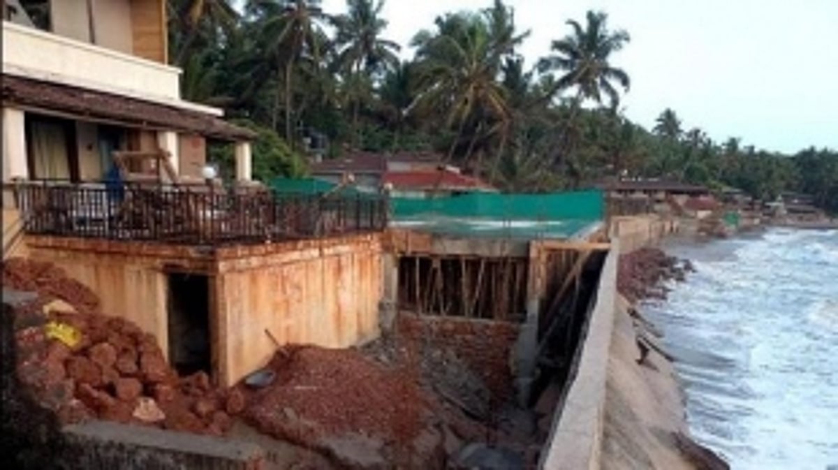 High Court directs Anjuna PI, GCZMA to produce photos of construction on beach