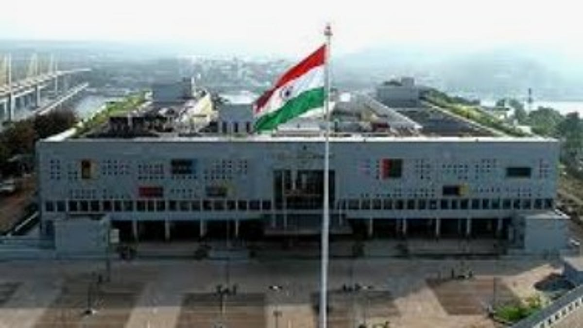 High Court of Bombay at Goa Halts Arossim Hotel Project Over Expired Technical Clearance